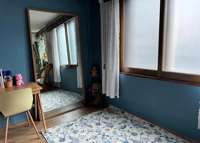 60S K-Granny House